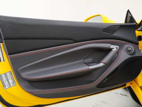 Certified 2022 Ferrari F8 Tributo image 36