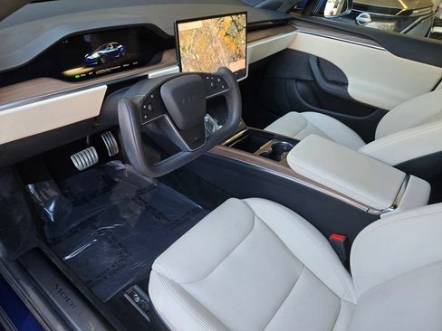 Used 2022 Tesla Model S AWD/4WD image 10
