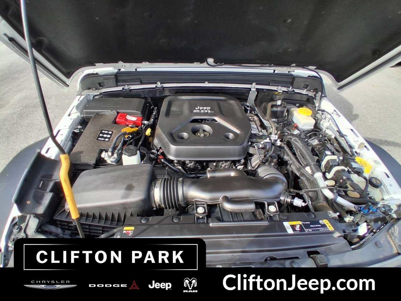 Used 2022 Jeep Wrangler Unlimited Sport AWD/4WD image 27