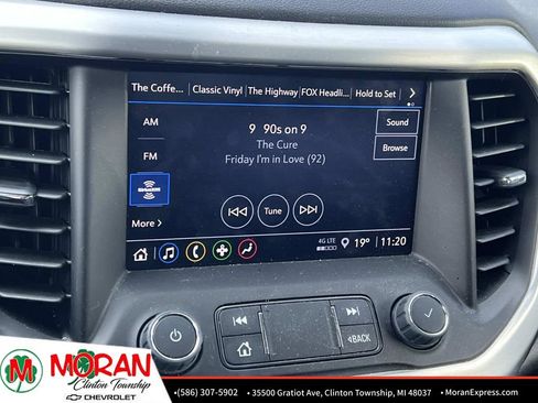 Certified 2023 GMC Acadia SLE w/ Driver Convenience Package image 19