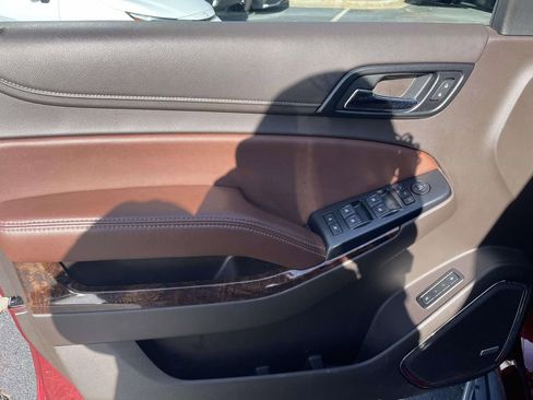 Used 2019 Chevrolet Tahoe Premier image 27