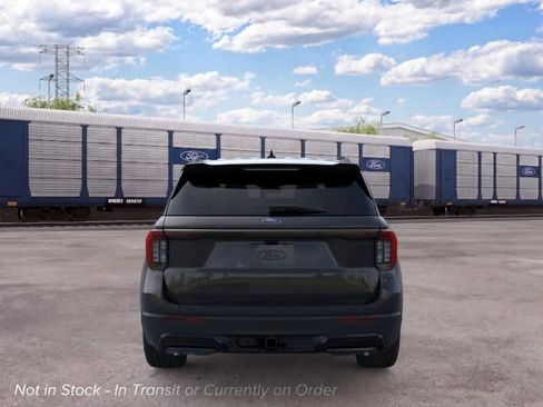 New 2026 Ford Explorer ST-Line RWD image 5