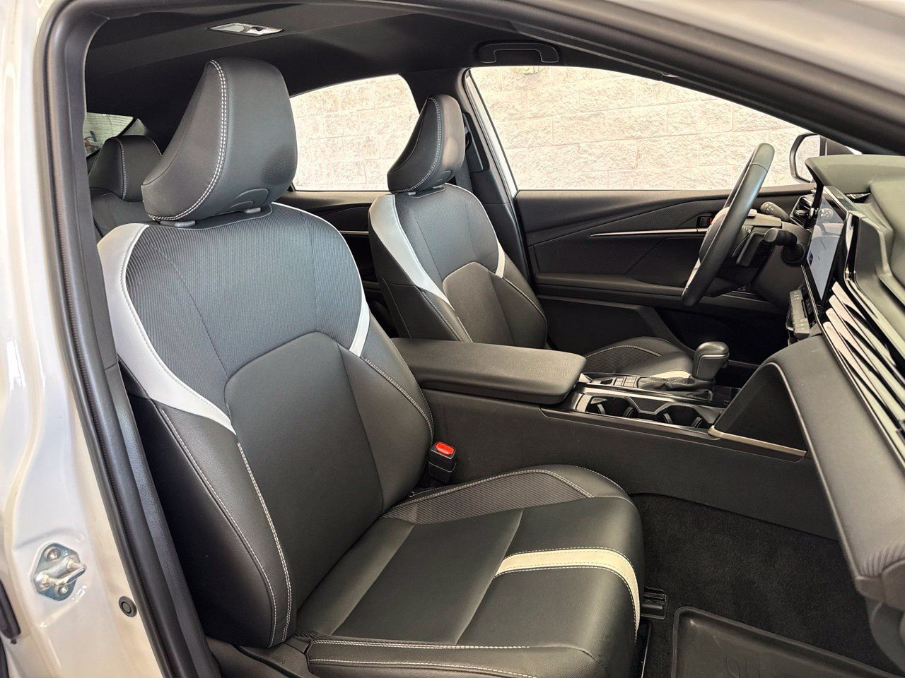 Used 2026 Toyota Camry SE w/ Multimedia Upgrade Package FWD image 48