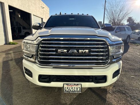 Used 2022 RAM 3500 Limited image 8