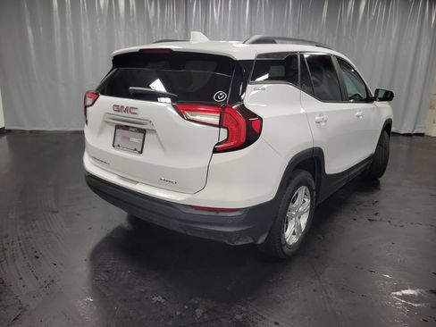 Used 2022 GMC Terrain SLE w/ Driver Convenience Package AWD/4WD image 8