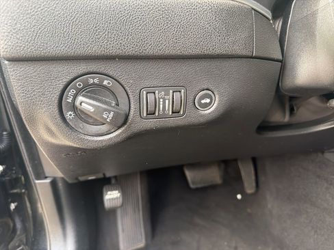 Used 2019 Dodge Charger GT RWD image 25