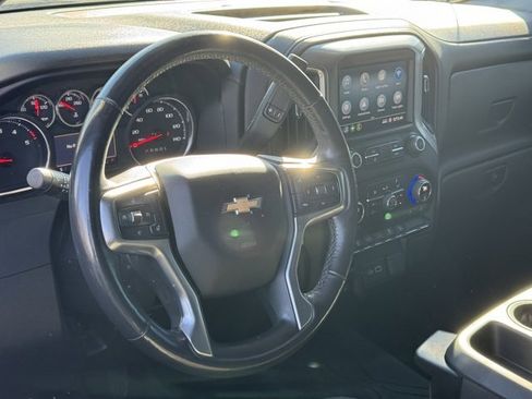 Used 2022 Chevrolet Silverado 2500 LT w/ Convenience Package image 16