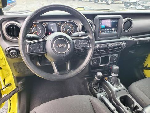 Used 2023 Jeep Wrangler Sport AWD/4WD image 18