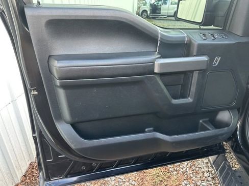 Used 2020 Ford F150 XLT w/ Equipment Group 302A Luxury image 12