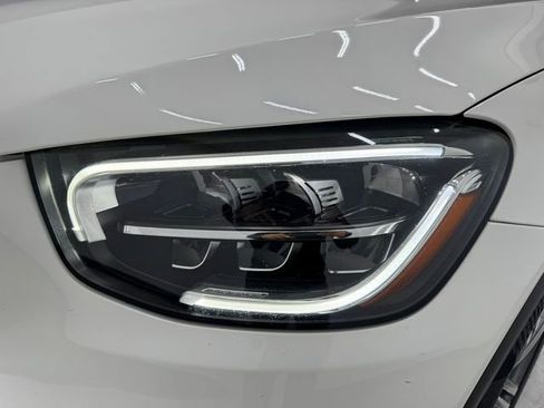 Used 2022 Mercedes-Benz GLC 300 image 31