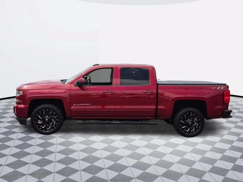 Used 2018 Chevrolet Silverado 1500 LT w/ All Star Edition AWD/4WD image 4