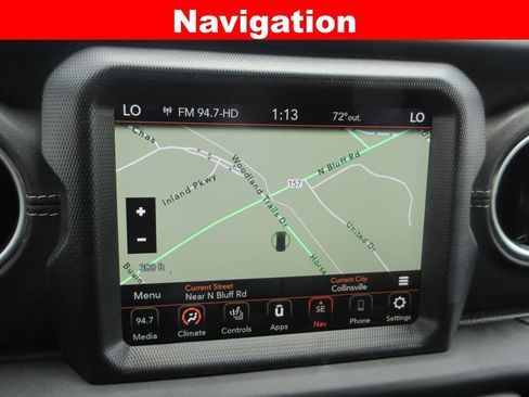 Used 2021 Jeep Wrangler Unlimited Sahara AWD/4WD image 19