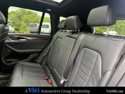 Used 2019 BMW X3 xDrive30i w/ Premium Package AWD/4WD image 22