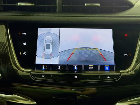 Used 2021 Cadillac XT6 Sport AWD/4WD image 18