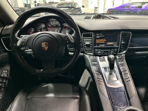 Used 2013 Porsche Panamera image 46