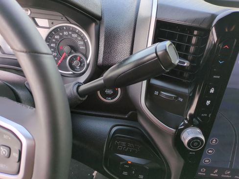 Used 2025 RAM 3500 Big Horn image 16