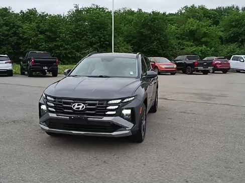 Used 2025 Hyundai Tucson SEL AWD/4WD image 3