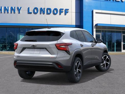 New 2026 Chevrolet Trax RS FWD image 4