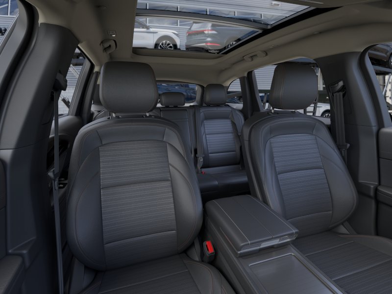 New 2026 Lincoln Nautilus Reserve w/ Jet Appearance Package AWD/4WD image 32