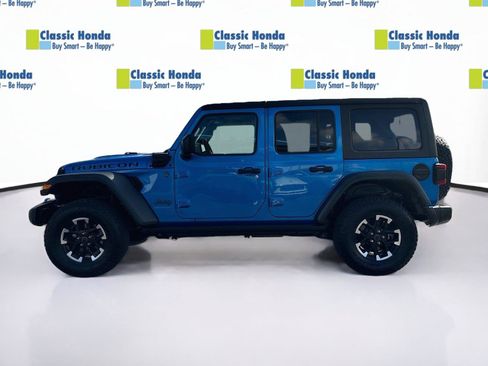 Used 2024 Jeep Wrangler Unlimited Rubicon 4xe AWD/4WD image 4