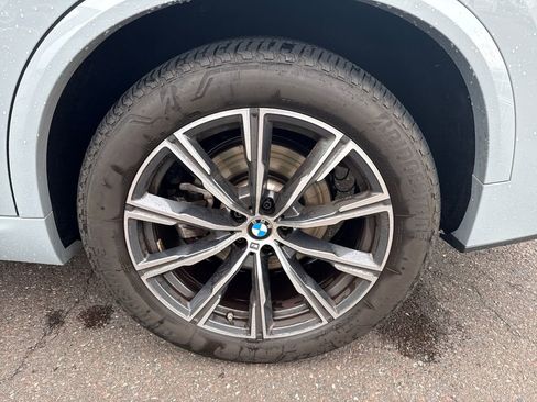 Certified 2024 BMW X5 xDrive40i w/ M Sport Package image 14