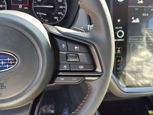 New 2025 Subaru Crosstrek 2.5i Limited image 11