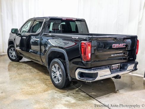 Used 2025 GMC Sierra 1500 SLT image 8