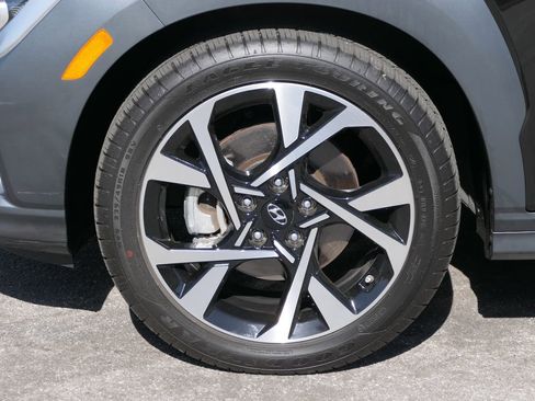 Certified 2023 Hyundai Kona Limited image 10