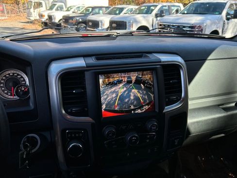 Used 2015 RAM 1500 Lone Star image 20