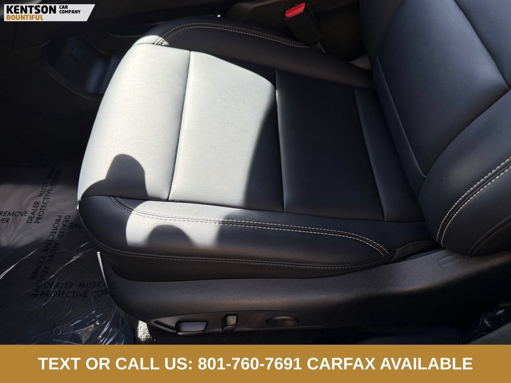 Used 2026 GMC Acadia Elevation w/ Elevation Premium Package AWD/4WD image 29