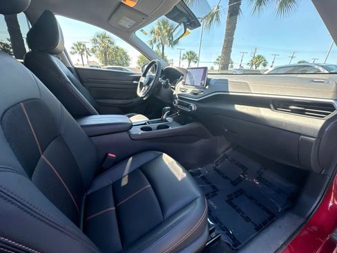 Used 2022 Nissan Altima 2.5 SR FWD image 23
