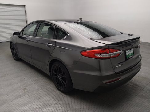 Used 2020 Ford Fusion SE w/ Equipment Group 151A FWD image 5