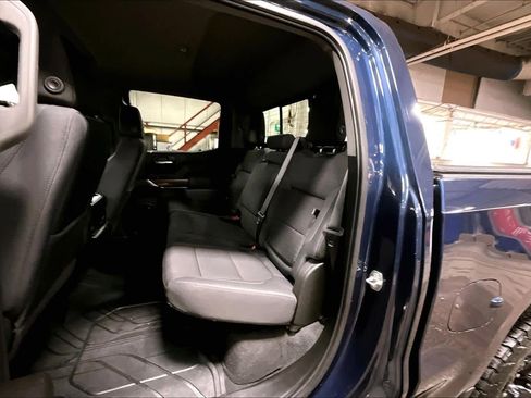 Used 2019 Chevrolet Silverado 1500 LT Trail Boss image 19