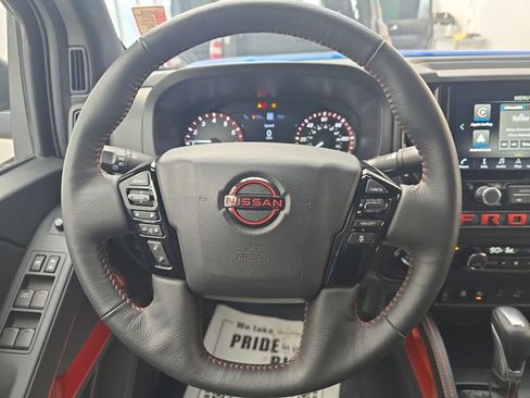 Used 2025 Nissan Frontier PRO-4X w/ Pro Premium Package image 14