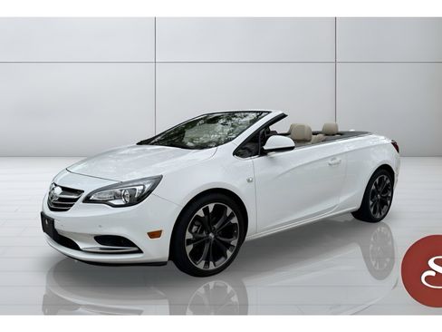 Used 2017 Buick Cascada Premium image 1