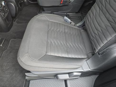 Used 2020 Ford Explorer XLT w/ Comfort Package image 18