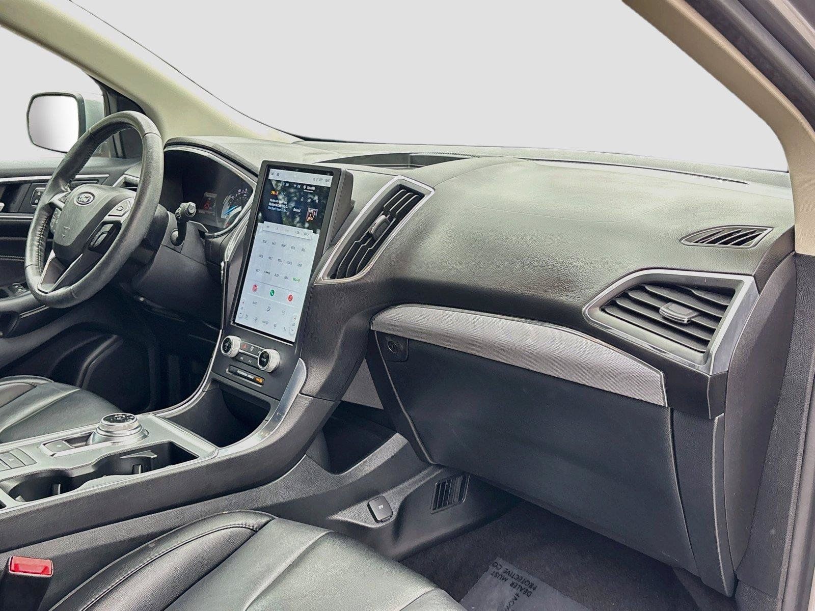 Used 2021 Ford Edge Titanium w/ Cargo Accessory Package FWD image 29