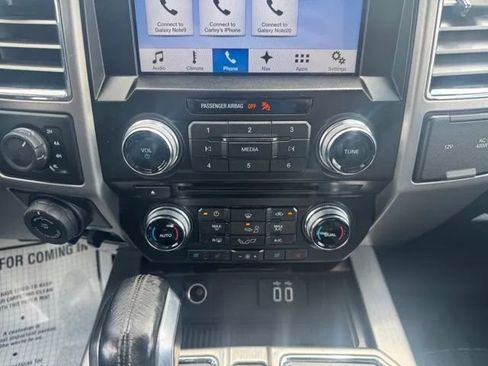 Used 2016 Ford F150 Platinum w/ Equipment Group 701A Luxury AWD/4WD image 28