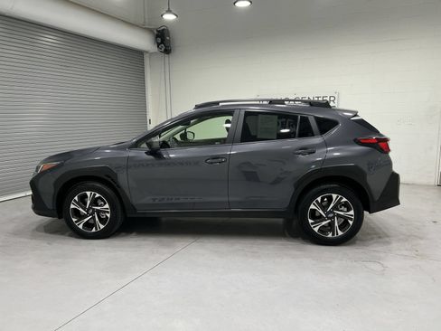 Used 2025 Subaru Crosstrek 2.5i Premium AWD/4WD image 5