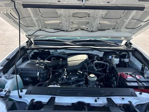 Used 2023 Toyota Tacoma SR5 RWD image 14
