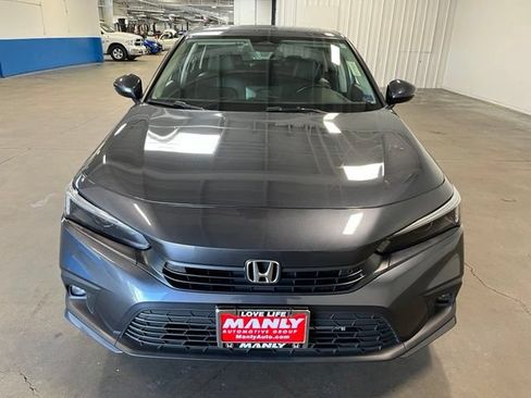 Used 2022 Honda Civic Touring image 8