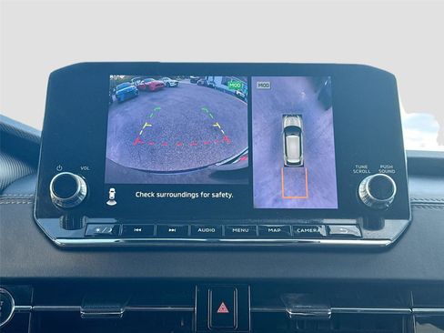 Used 2024 Mitsubishi Outlander SE image 14