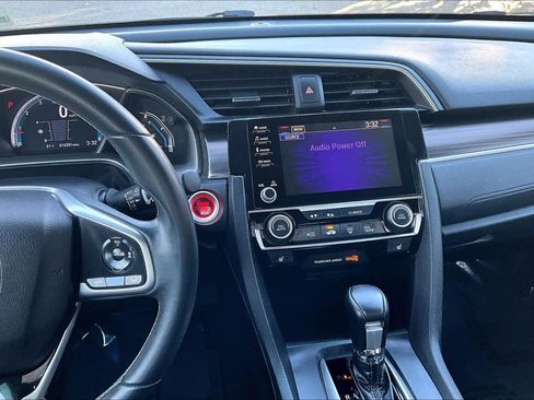 Used 2019 Honda Civic EX image 6