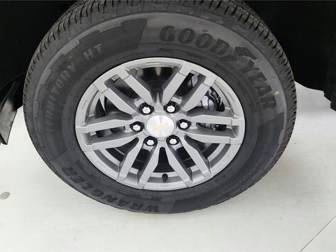Used 2023 Chevrolet Colorado LT w/ LT Convenience Package II RWD image 47