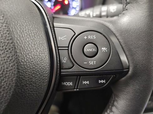 Certified 2022 Toyota RAV4 XLE image 20