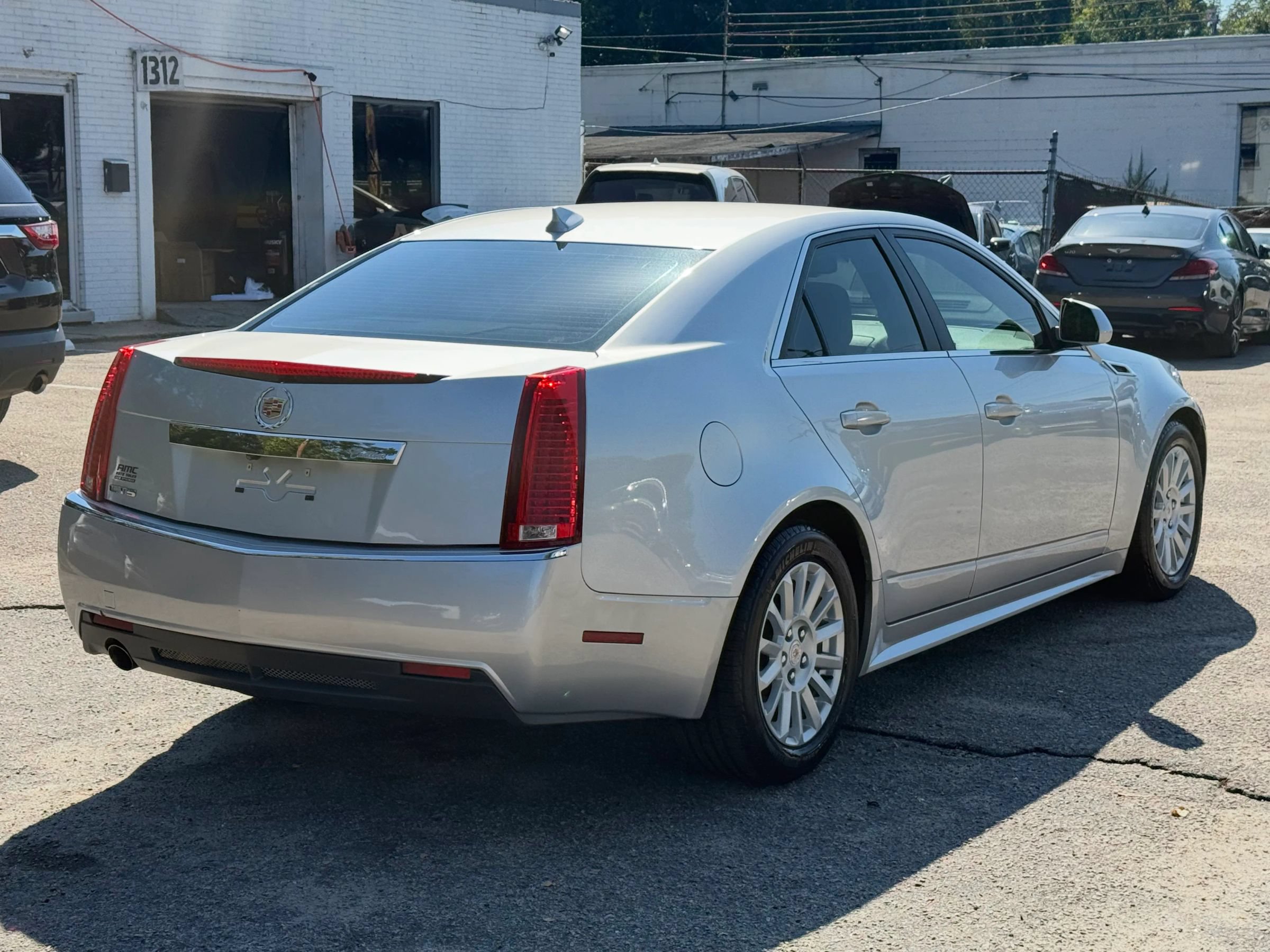 Used 2013 Cadillac CTS Luxury RWD image 5