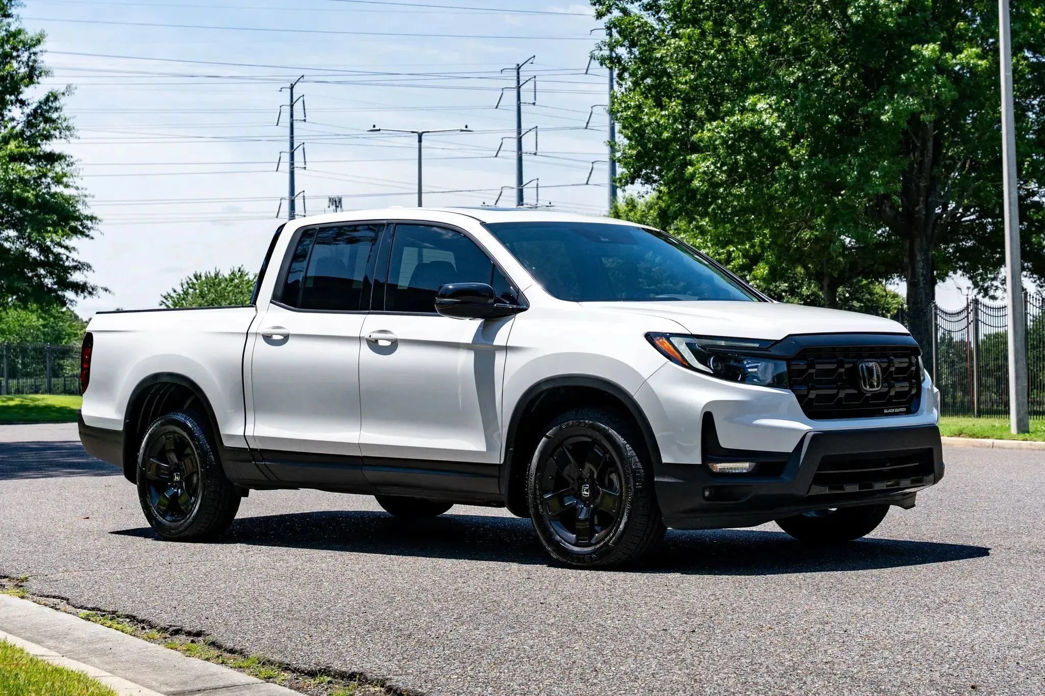 Used 2024 Honda Ridgeline Black Edition image 4