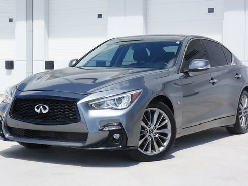 Used 2019 INFINITI Q50 Luxe w/ Essential Package (3.0T Luxe) image 6
