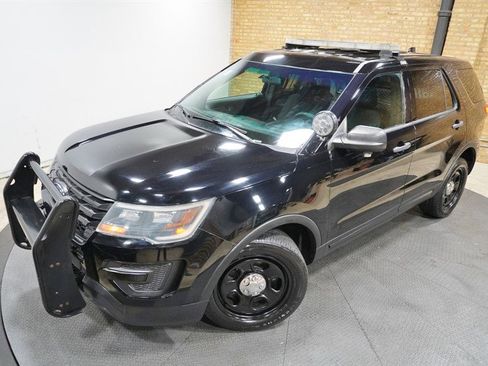 Used 2016 Ford Explorer 4WD Police Interceptor image 2
