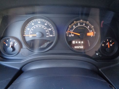 Used 2014 Jeep Patriot Sport w/ Power Value Group image 30